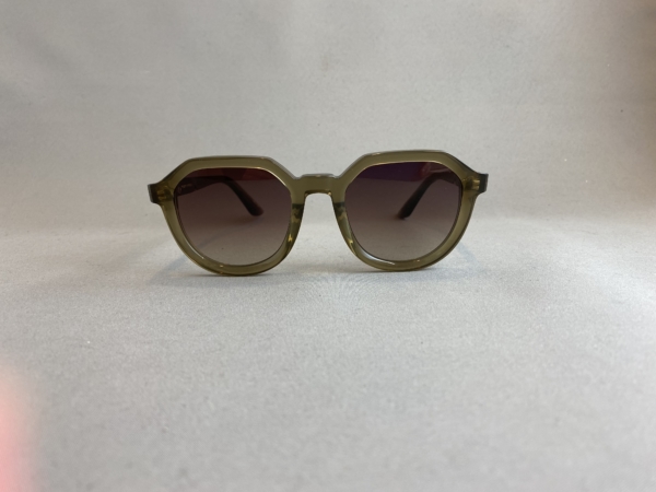 Lunettes de Soleil Francis Robert La Roche chez Opticien Stephanie Danjou
