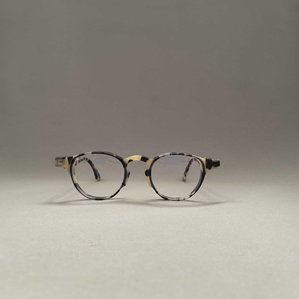 Pierre-Eyewear-Walter-MTN04.TN18-Stephanie-Danjou-Cambrai-A.jpg