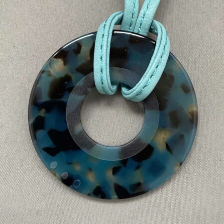 Collier anneau Bijoux porte-lunettes Opticien Stéphanie Danjou Cambrai