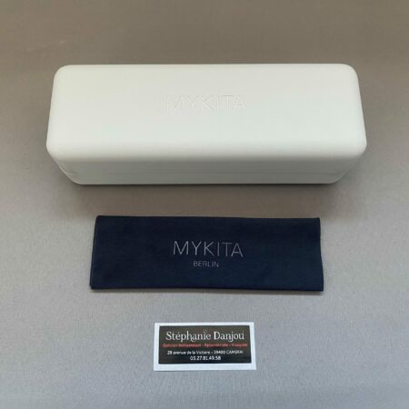 Etui à Lunettes De la Marque Mykita Coloris Gris