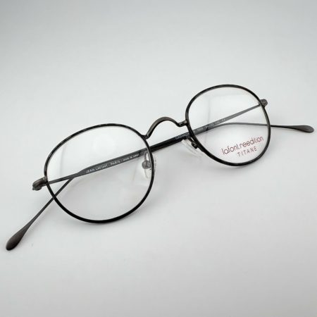 Lunettes De Vue De La Marque Lafont Réédition Titane Modèle Casanova 44 Coloris Gris Noir Ecaillé