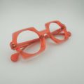 Lunettes De Vue Berecllo Modèle Gardiola Coloris Rose Orangé