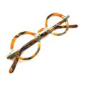 Lunettes de Vue De la Marque Wissing Modèle 3146 Coloris Kaki et Orange- Multicouleurs – Opticien Stéphanie Danjou Cambrai